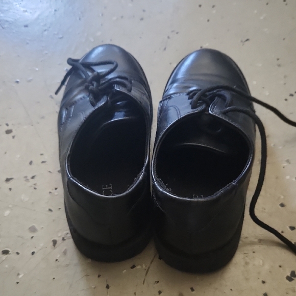 Black Men's Shoes - Picture 4 of 6